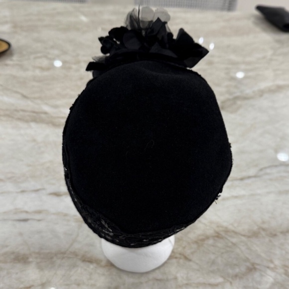 Vintage Jeanne Marie by Kathy Jeanne Cloche Hat with Flowers, Lace, Sequins - Picture 6 of 10